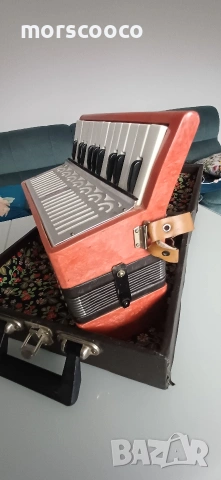 Рядък Руски детски акордеон -,,Крьiжачок "- 16 баса , снимка 4 - Акордеони - 53947999