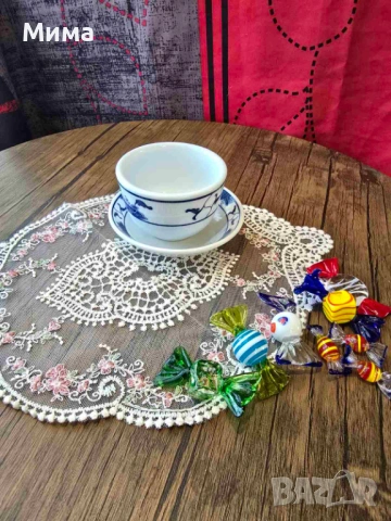 Малки порцеланови чашки, снимка 14 - Чаши - 53096683