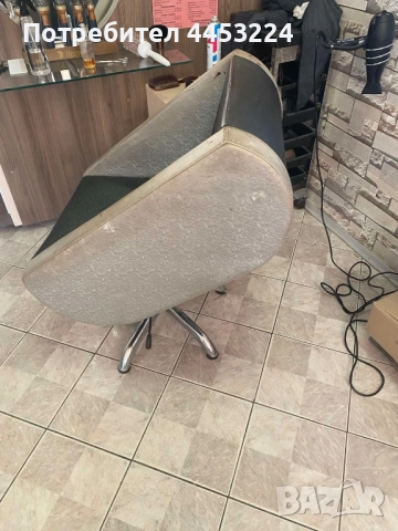 Фризьорски столове- професионални и поставка за крака , снимка 5 - Фризьорски столове - 51707212