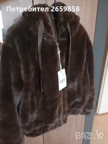 Късо пухкаво палтенце S/M