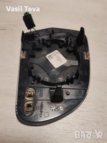 Ляво огледало за шкода суперб 2 , снимка 2 - Аксесоари и консумативи - 51712846