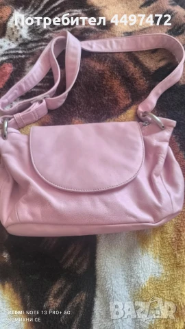 Дамска чантичка, снимка 2 - Чанти - 50674661