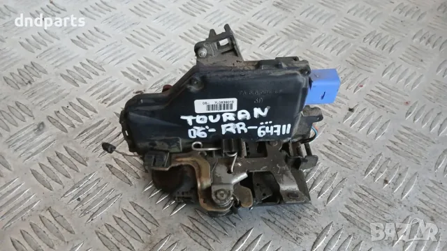 Брава врата VW Touran 2006 (задна дясна) 7L0839016 Volkswagen Touran (2003-2006)