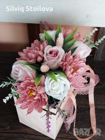 🌸Ново🌸Страхотна розова чантичка със сапунени цветя за вашите специални поводи🌸 , снимка 6 - Подаръци за жени - 42846184
