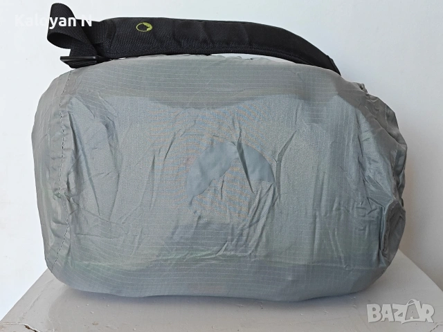 Чанта за фотоапарат Lowepro Inverse 200 AW, снимка 4 - Чанти, стативи, аксесоари - 54341943