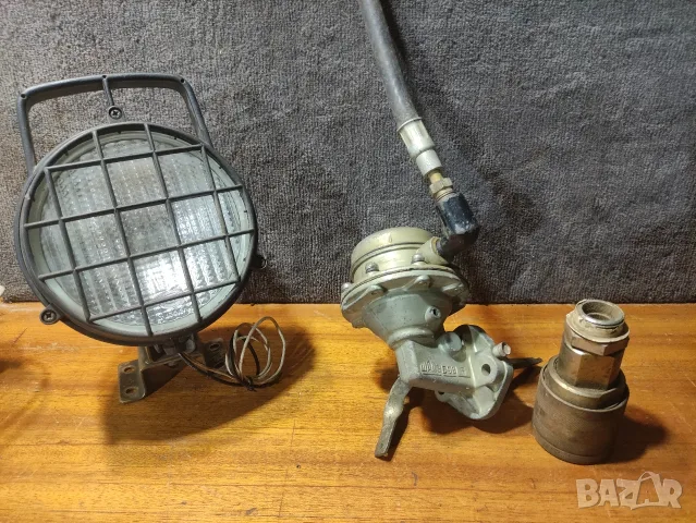 помпа зил, Газ, фар hella,  DDR бърза връзка 