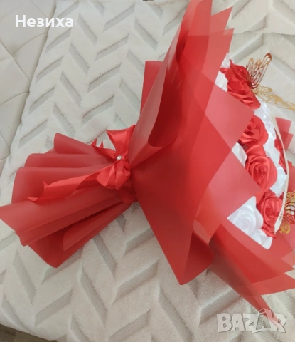 Букети от сатен , снимка 2 - Изкуствени цветя - 54221078