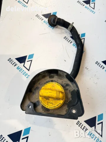 8200795333 капачка пробка за наливане на масло от Renault Trafic 3 1.6 dci