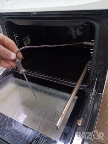 Уникална печка с керамичен плот Voss Electrolux с две години гаранция!, снимка 6 - Печки, фурни - 52770240