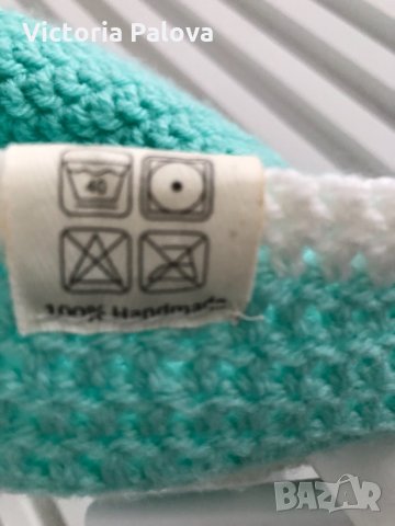 Красива бутикова шапка тип тюрбан, снимка 5 - Шапки - 30683471