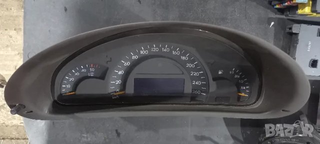 Километраж Mercedes C-Class W203 220 CDI