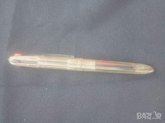 Продавам прозрачен четири цветен химикал