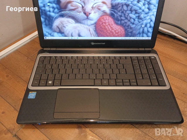 Лаптоп Packard Bell Z5WT3 / 15.6" , снимка 2 - Лаптопи за дома - 52398032