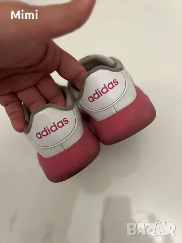 Adidas bubble детски маратонки , снимка 6 - Детски маратонки - 51798640