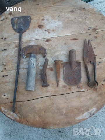 Лот ковани старинки, снимка 1