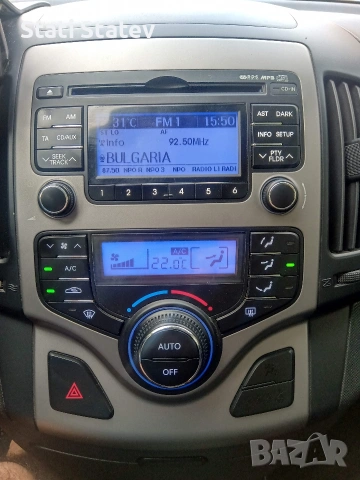 лек автомобил Хюндай i 30, снимка 2 - Части - 54233534