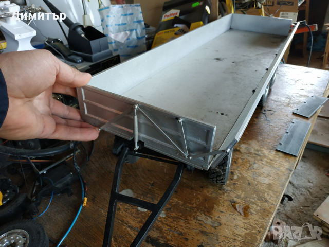 самосвално  хидравлично ремарке за модел камион 1:14, снимка 9 - Коли, камиони, мотори, писти - 36465367