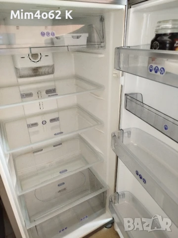 хладилник с горна камера, снимка 1