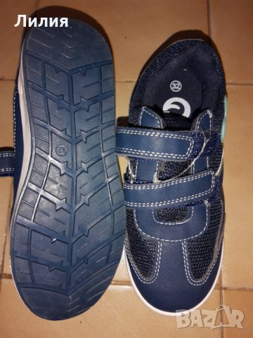 Нови маратонки, снимка 3 - Детски маратонки - 29557396