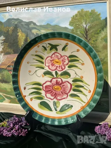 Италианска керамична чиния Клаудио Бернини в перфектно състояние.