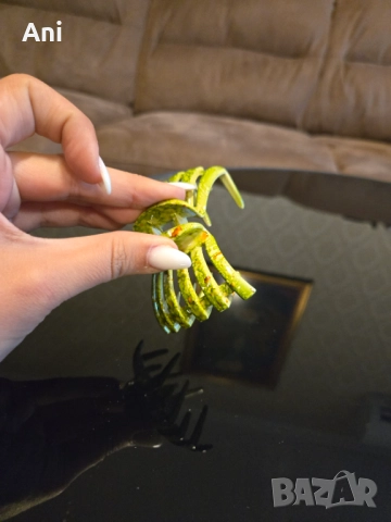 Щипки/шноли за коса в 6 различни цвята, снимка 4 - Аксесоари за коса - 51514481