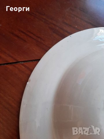 Порцеланова чиния Royal Tudor Ware, снимка 4 - Чинии - 32079819