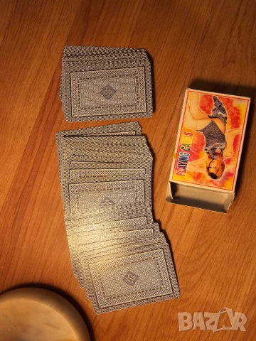 Еротични карти за игра 1 от 80те 18 + еротика секс голи жени, снимка 3 - Антикварни и старинни предмети - 50487644