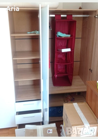 Голям петкрилен гардероб с шкаф и 3 чекмеджета, снимка 4 - Гардероби - 51530904