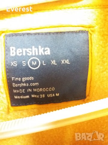 Bershka hoodie, суитчър в цвят ГОРЧИЦА - М размер, снимка 3 - Суичъри - 31864450