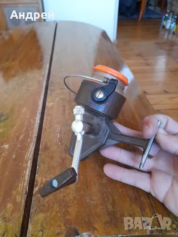 Стара риболовна макара NixeW, снимка 2 - Макари - 49540628