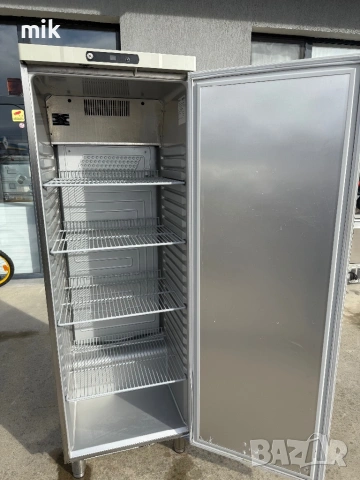 Професионален хладилник Gram - ИНОКС, снимка 3 - Хладилници - 53005465