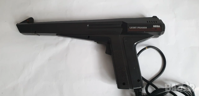 Пистолет за игра SEGA, снимка 2 - Аксесоари - 54097423