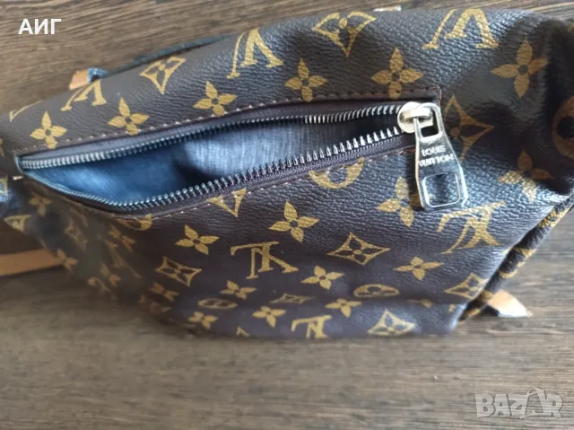 Нова! Луксозна чанта за кръст Louis Vuitton , снимка 4 - Чанти - 47303932