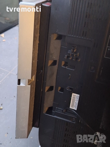 оригинална стойка крачета телевизор PANASONIC Модел TX-32LZD80F, снимка 4 - Стойки, 3D очила, аксесоари - 51882639