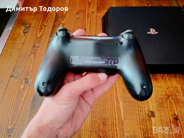 Playstation 4 Pro , снимка 10 - PlayStation конзоли - 54171887