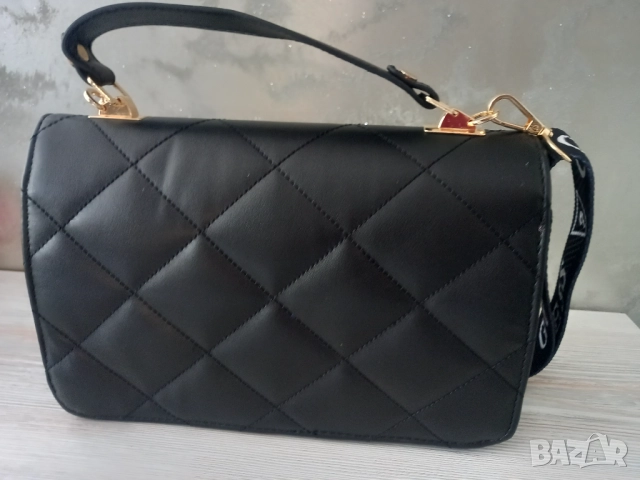Guess - дамска чанта, снимка 3 - Чанти - 51492155