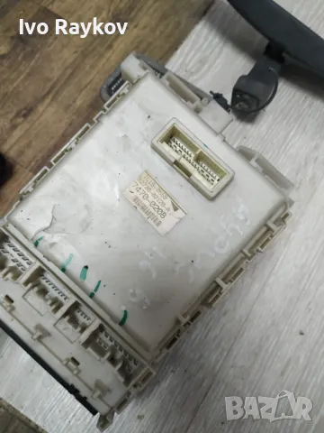 Бушонно табло за Toyota Auris , 82730-02120-A 0208-9H03, снимка 2 - Части - 47312886