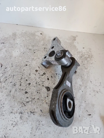 Опора на скоростната кутия за Alfa Romeo Giulietta 1.6 M-Jet (2015) – 50518775, снимка 3 - Части - 53256206