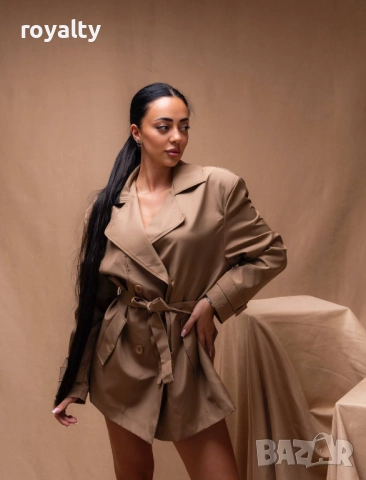 Елегантно Бежово Дамско Палто 