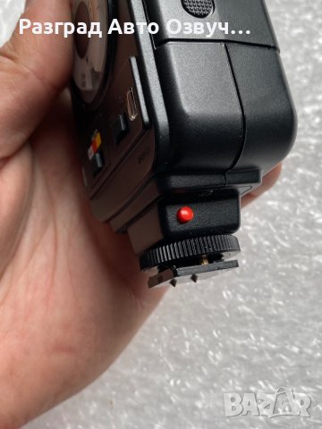 Minolta auto 132x - Flash Светкавица за фотоапарат ( Canon Nikon ), снимка 9 - Светкавици, студийно осветление - 40459023