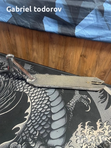 Продавам тротинетки за трикове