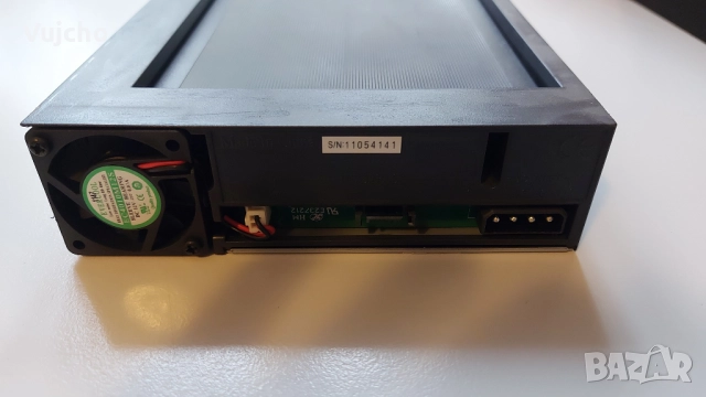 Internal hdd 3.5 enclosure SATA, снимка 3 - Други - 51655830