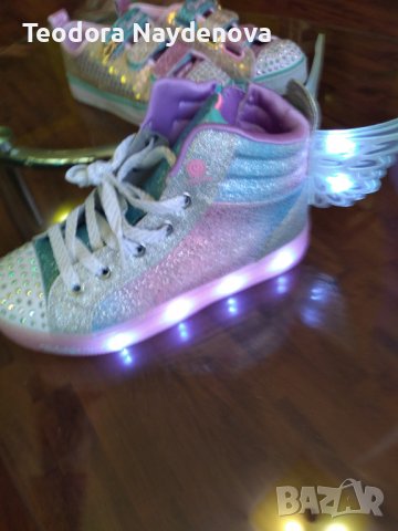 Светещи кецове Skechers, снимка 1