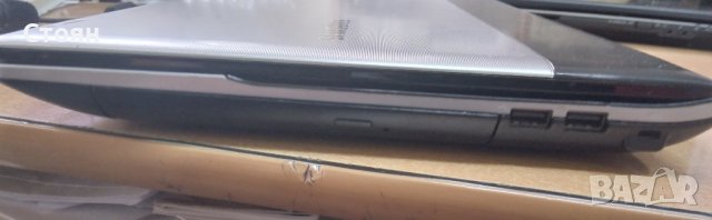 Лаптоп Samsung 300E, снимка 5 - Лаптопи за дома - 42835266