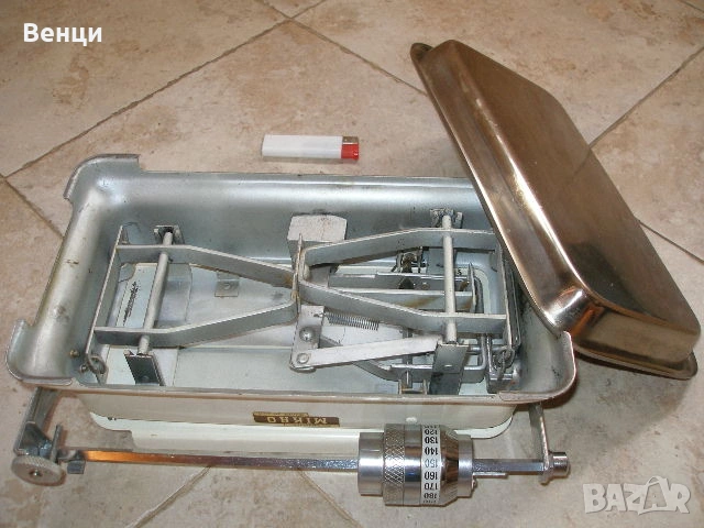 Кантар Везна Теглилка, снимка 10 - Антикварни и старинни предмети - 54050837