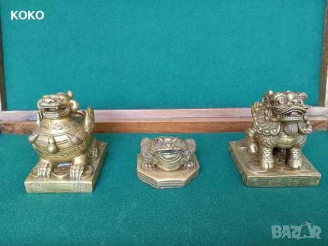 Китайски Фу Кучета ,и Китайска Трикрака Жаба 