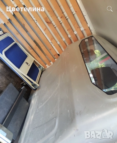 Товарен бус VW Transporter 2010, снимка 7 - Бусове и автобуси - 52684606