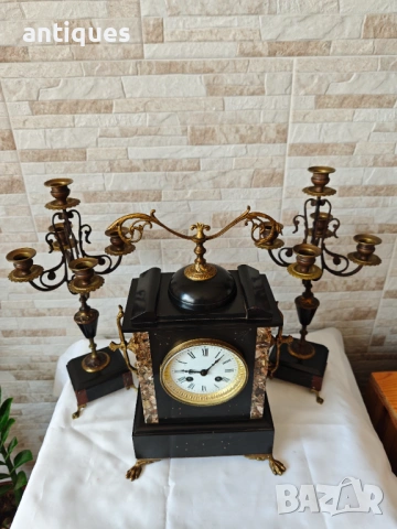 Френски каминен часовник - A.D.M.P. - мраморен + два свещника - 19 век  , снимка 2 - Антикварни и старинни предмети - 54353313