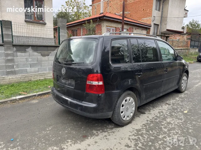 Vw Touran 1.9 tdi 105, снимка 6 - Автомобили и джипове - 54849899