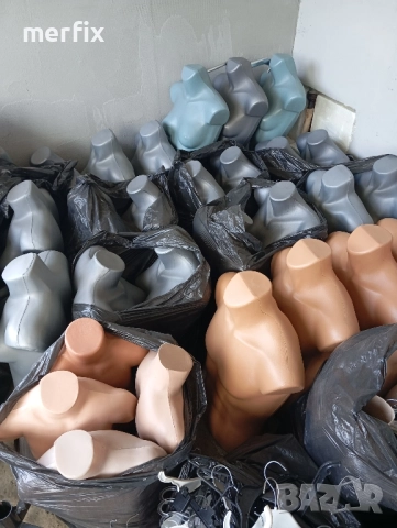 Манекени торсове